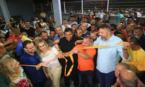 Prefeitura inaugura escola para 900 alunos no bairro Xavantes 2 TIRANDO A Fita Rafael Barreto PMBR