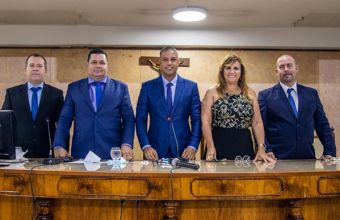 Vereadores prefeito e vice prefeito tomam posse em Duque de Caxia Agencia Art Video